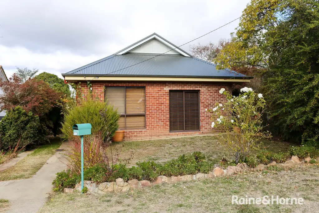 Main view of Homely house listing, 10 Hamilton Street, South Bathurst NSW 2795