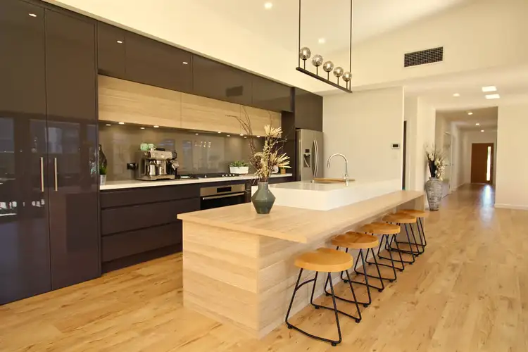 Fifth view of Homely house listing, 10 Box Tree Place, Inverell NSW 2360