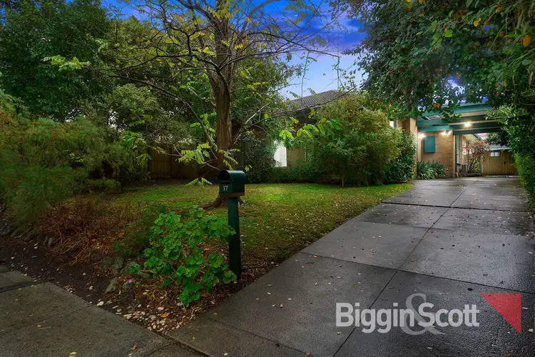 17 Stanley Road, Vermont South VIC 3133