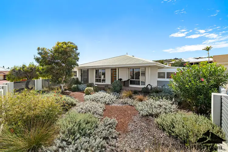 6 Onedin Court, Wandina WA 6530