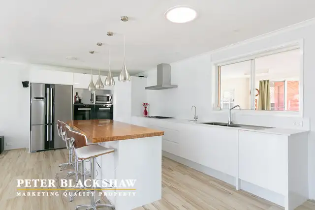 1 Roxon Place, Gilmore ACT 2905