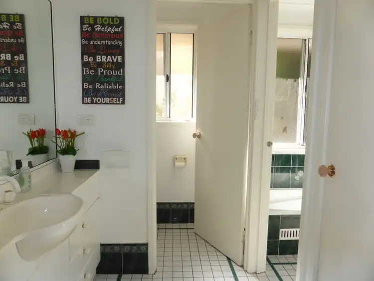 Fourth view of Homely house listing, 2 Glengowrie Close, Parkes NSW 2870