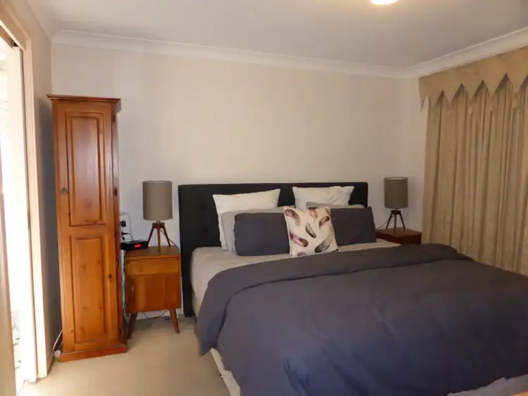 Seventh view of Homely house listing, 2 Glengowrie Close, Parkes NSW 2870