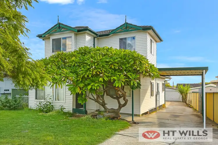 30 Kiora Street, Panania NSW 2213