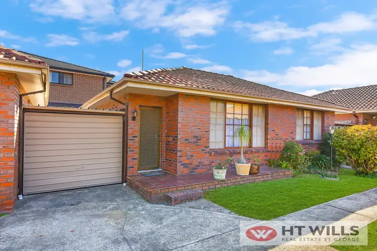 Main view of Homely villa listing, 2/28-30 Waratah Street, Bexley NSW 2207