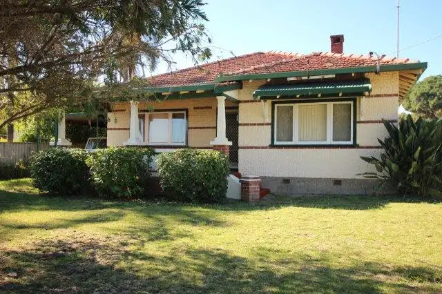 14 Recreation Road, Waroona WA 6215