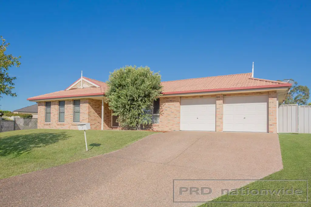 Main view of Homely house listing, 8 Monaghan Circuit, Ashtonfield NSW 2323