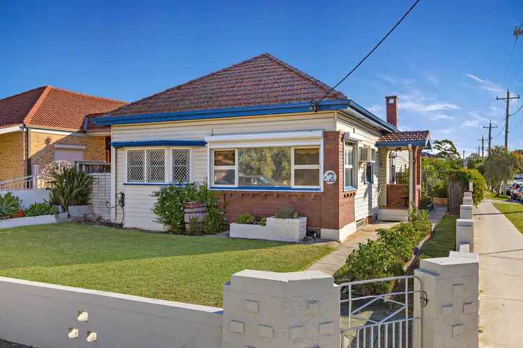 8 Excelsior Street, Merrylands NSW 2160