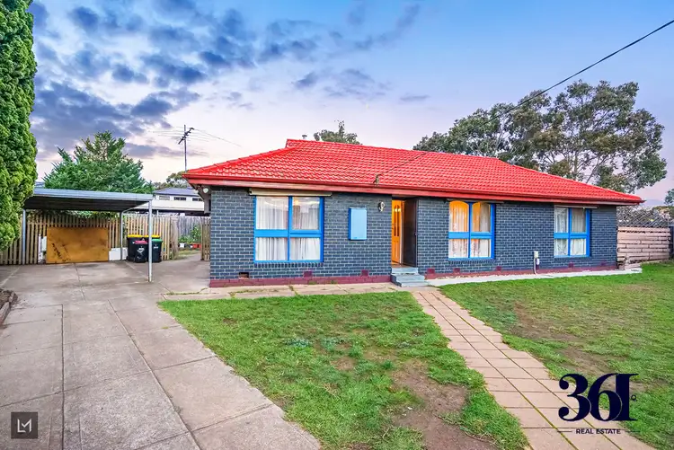 7 COOPER STREET, Melton South VIC 3338