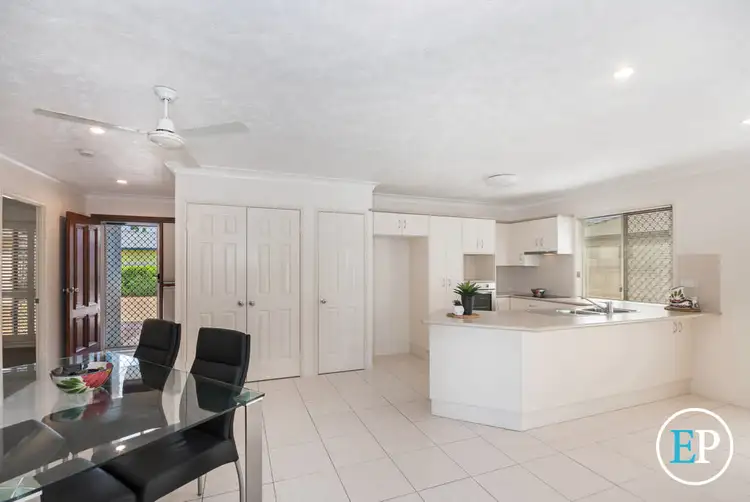 2/70 Thorn Street, Mount Louisa QLD 4814
