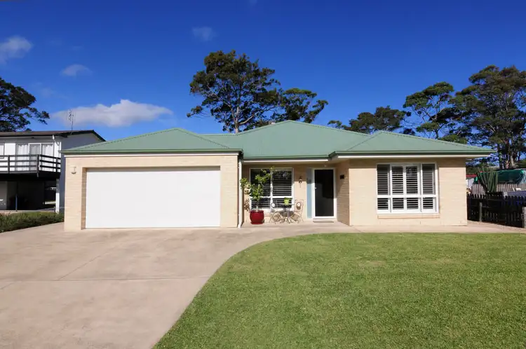 16 King George Street, Erowal Bay NSW 2540