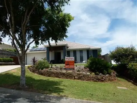 10 Kensington Drive, Cooroy QLD 4563