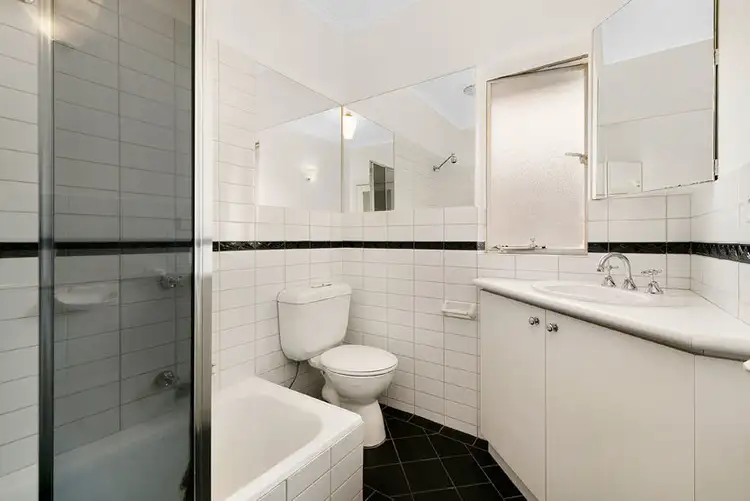 Third view of Homely apartment listing, 9/41A Eildon Road, St Kilda VIC 3182
