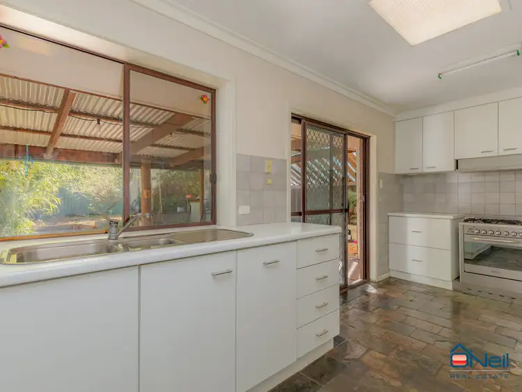 Seventh view of Homely house listing, 9 Banksia Road, Camillo WA 6111