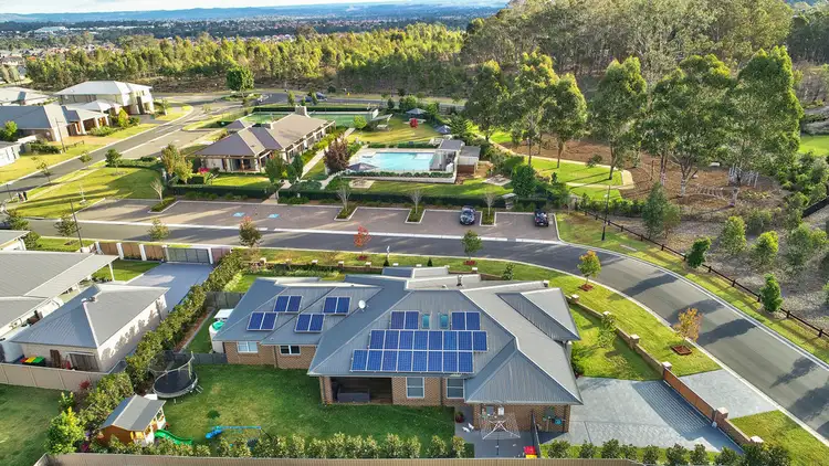4 Foley Cct, Harrington Park NSW 2567
