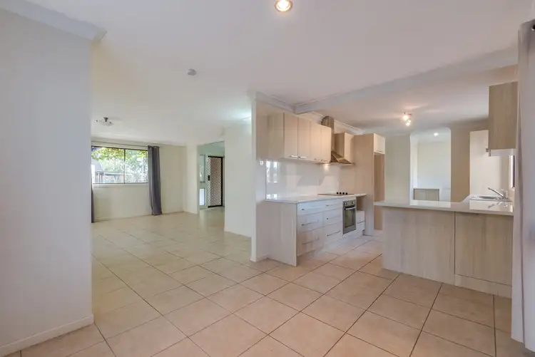 12 Hargreaves Street, Bundaberg South QLD 4670