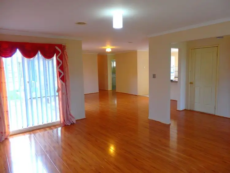 Second view of Homely house listing, 3 DONEGAL WAY, Hampton Park VIC 3976