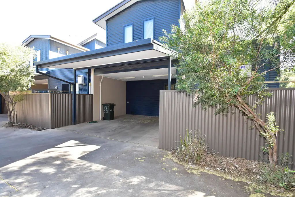 Main view of Homely townhouse listing, 4/2 Giles Street, East Side NT 870