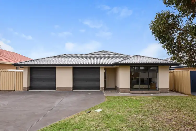 17 Lacy Coral Avenue, Aldinga Beach SA 5173