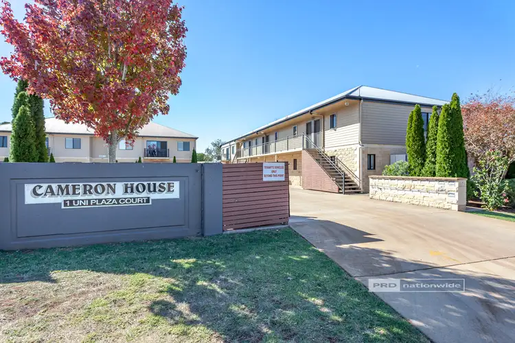 13/1-3 Uniplaza Court