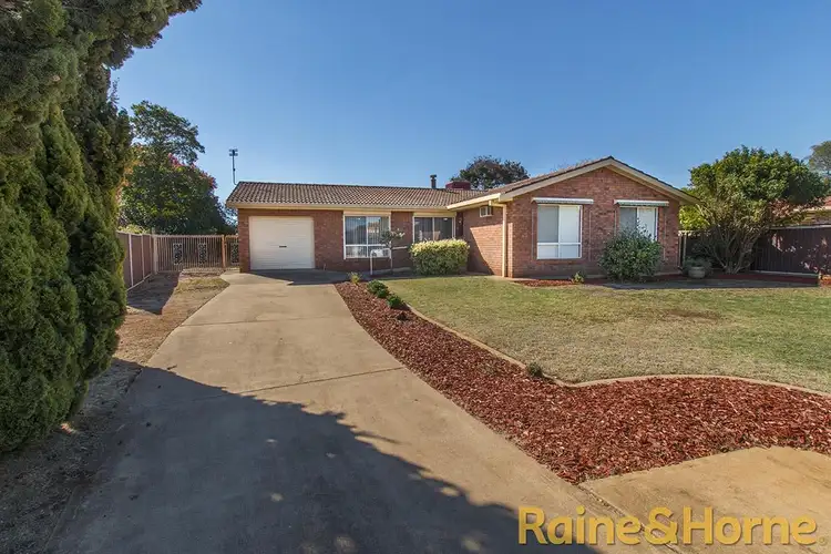 1 Regent Court, Dubbo NSW 2830