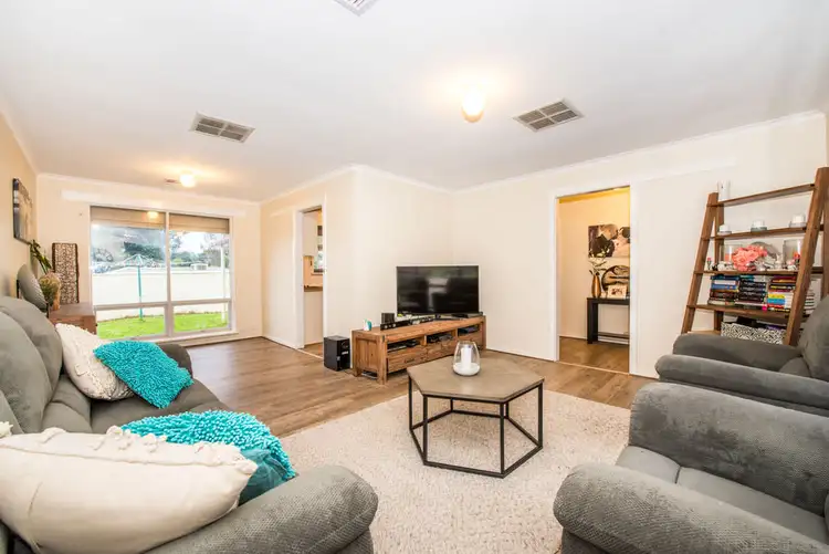 Sixth view of Homely house listing, 5 Lutana Court, Morphett Vale SA 5162