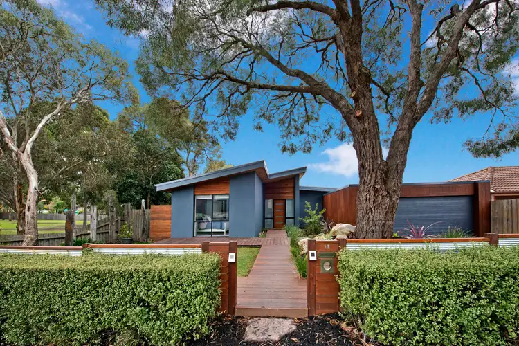 14 Garnett Road, Wheelers Hill VIC 3150