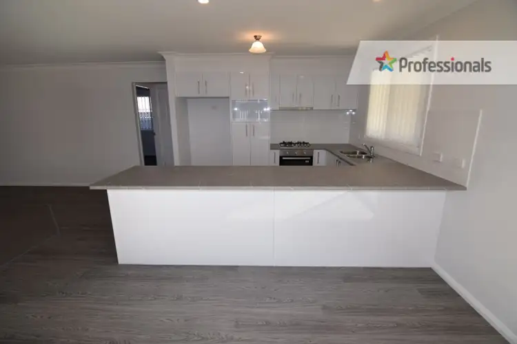 Fourth view of Homely house listing, 52 Wentworth Drive, Kelso NSW 2795