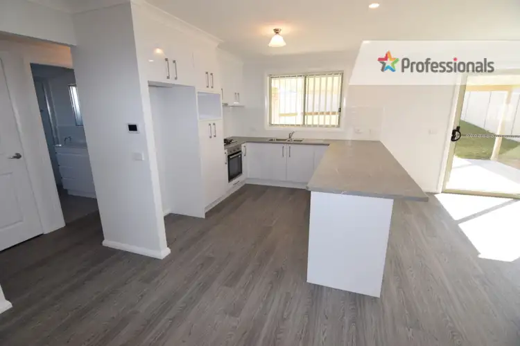 Sixth view of Homely house listing, 52 Wentworth Drive, Kelso NSW 2795