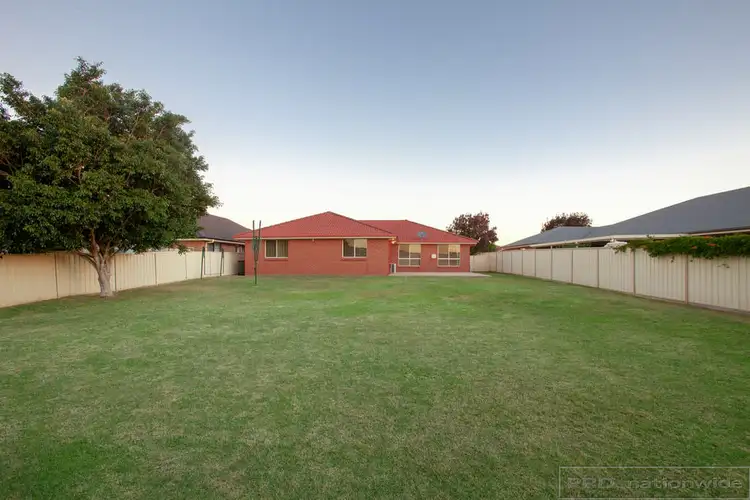 Fifth view of Homely house listing, 18 Daniel Avenue, Rutherford NSW 2320