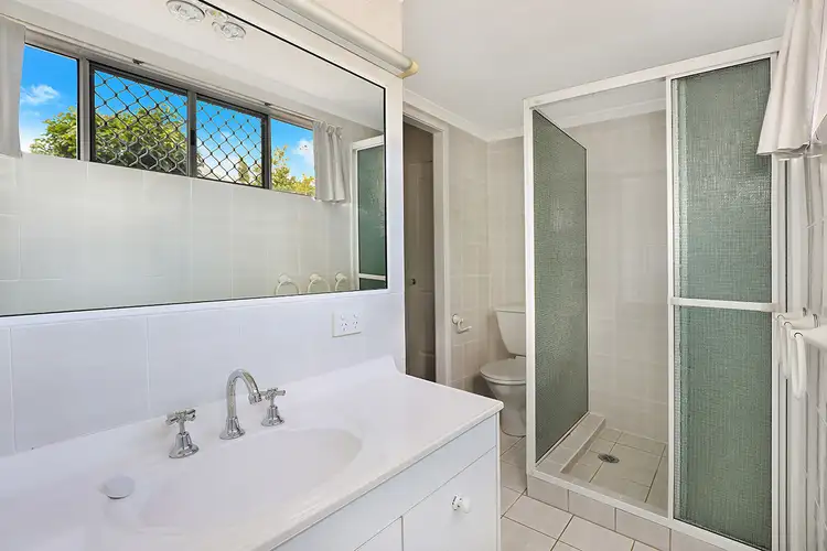 Sixth view of Homely unit listing, 1/91 Duporth Avenue, Maroochydore QLD 4558