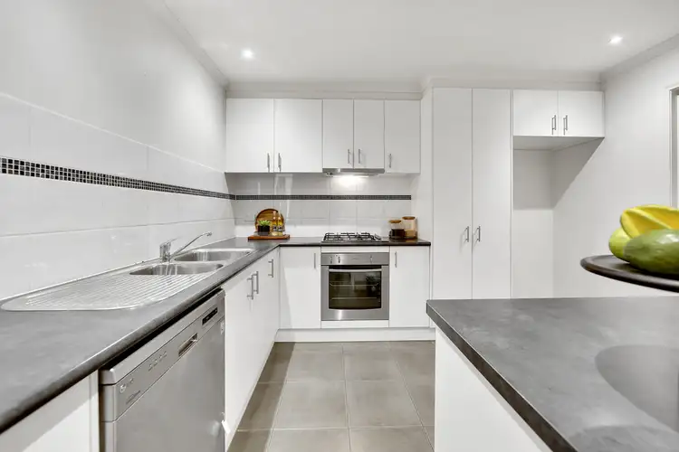 Sixth view of Homely house listing, 8 Rhone Grove, Skye VIC 3977