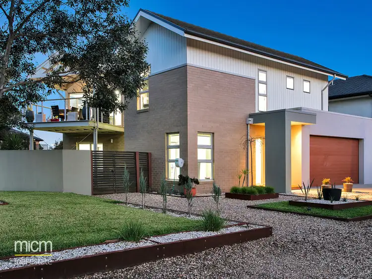 Second view of Homely house listing, 22 Lincoln Park Close, Sanctuary Lakes VIC 3030