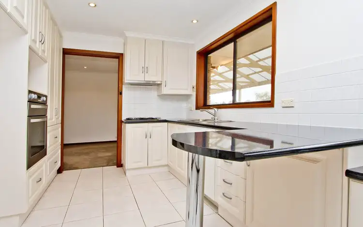 Sixth view of Homely house listing, 10 Poralka Crescent, Hallett Cove SA 5158