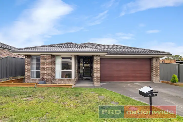 Main view of Homely house listing, 6 Hains Close, Beaufort VIC 3373