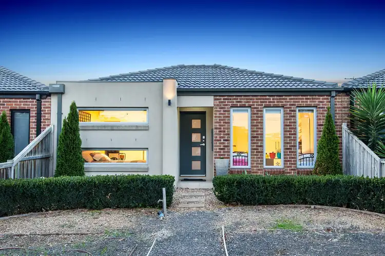 5 Earlsferry Lane, Deer Park VIC 3023