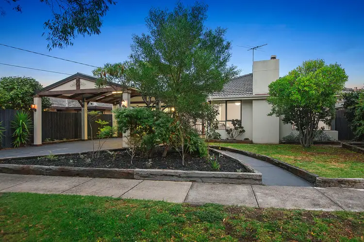 19 Portland Parade, Seaford VIC 3198