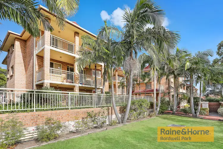 2/34-38 Graham Road, Narwee NSW 2209