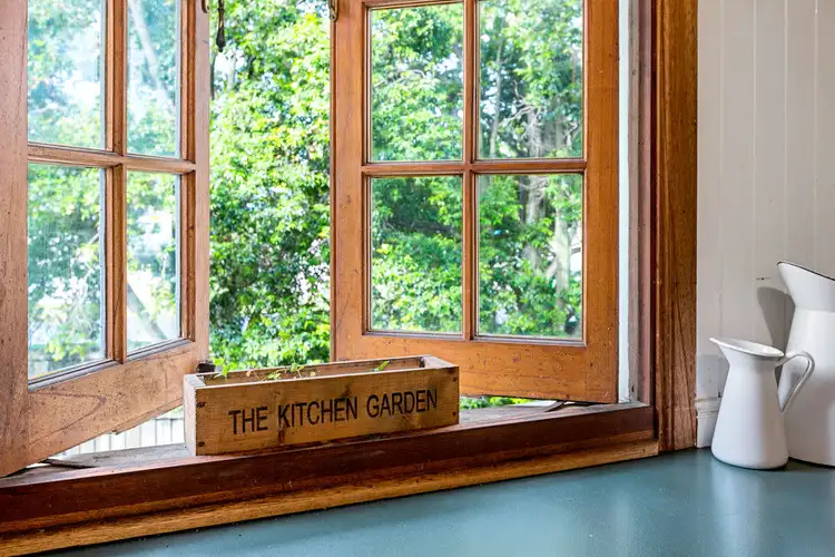 Fifth view of Homely house listing, 4 CHANDOS STREET, Wynnum West QLD 4178