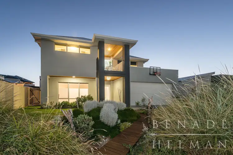 11 Ozone Parade, Trigg WA 6029