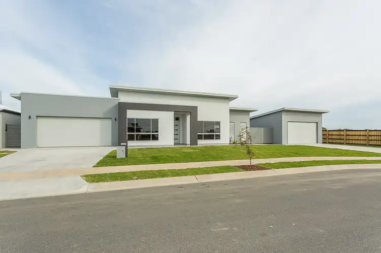 52 Primavera Boulevard, Beaconsfield QLD 4740