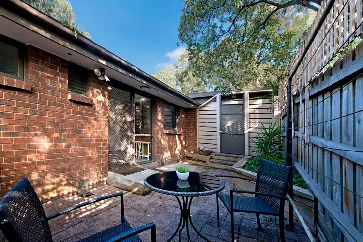 Fifth view of Homely house listing, 2/8 Dwyer Street, Macleod VIC 3085