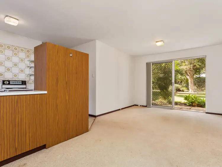 8/1 Clydesdale Street, Como WA 6152