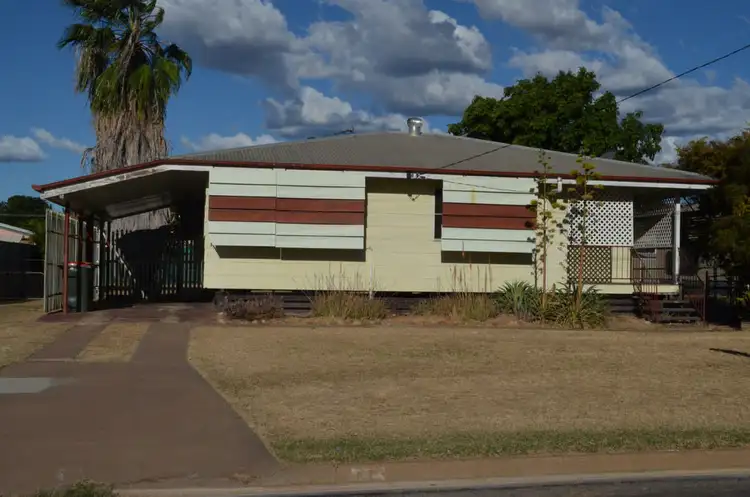 11 Bendee Crescent, Blackwater QLD 4717