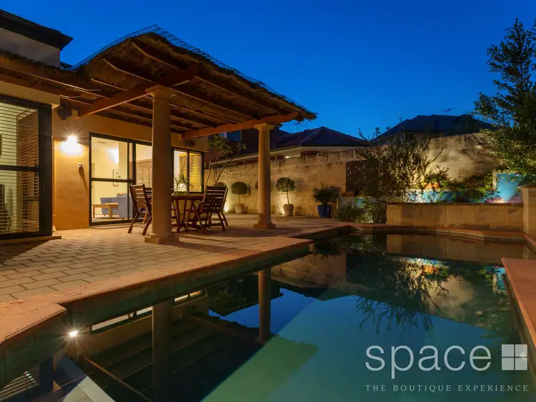 2 Endell Ridge, Mount Claremont WA 6010