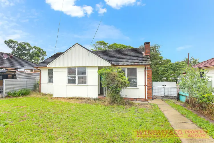 28 Pandora Street, Greenacre NSW 2190