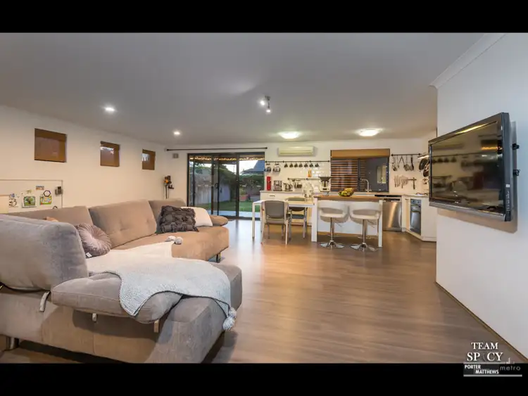 Fifth view of Homely house listing, 2/21 Lowth Road, Beckenham WA 6107
