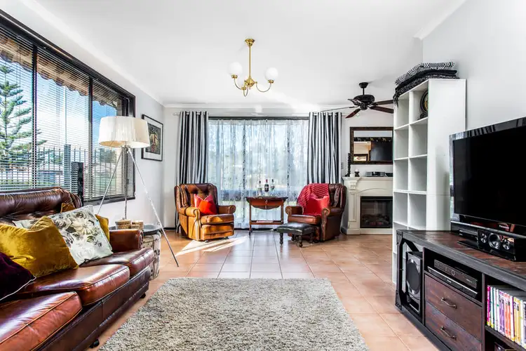 15 Osborne Road, North Haven SA 5018