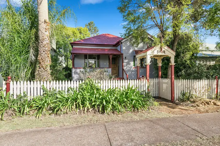 18 Eleanor Street, East Toowoomba QLD 4350