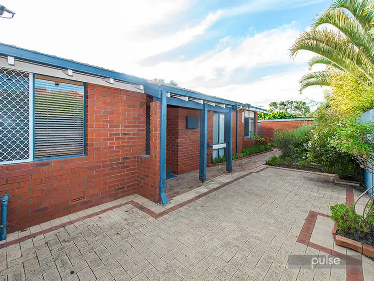 Second view of Homely house listing, 7 Edgeware Street, Lynwood WA 6147